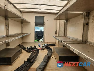 Zdjęcie 10 z 14 samochodu: 2023 CHEVROLET 3500 BOXVN VIN:1HA3GSC70PN012316 - miniatura