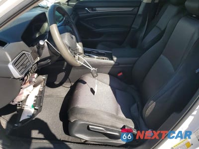 Zdjęcie 7 z 12 samochodu: 2021 HONDA ACCORD LX VIN:1HGCV1F14MA004851 - miniatura