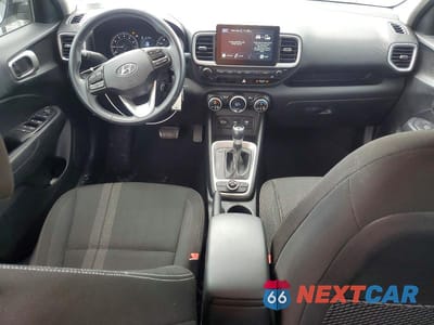 Zdjęcie 8 z 13 samochodu: 2020 HYUNDAI VENUE SEL VIN:KMHRC8A38LU024285 - miniatura