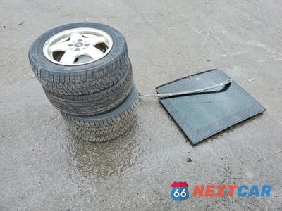 Zdjęcie 13 z 13 samochodu: 2007 MINI COOPER VIN:WMWMF33527TU61263 - miniatura