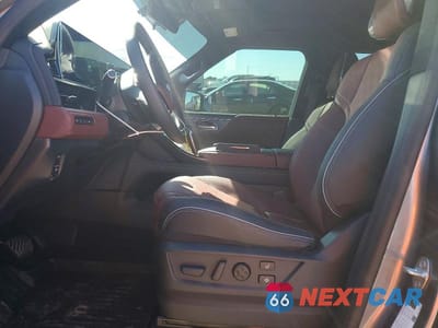 Zdjęcie 7 z 12 samochodu: 2026 INFINITI QX80 VIN:JN8AZ3CC6T9621653 - miniatura