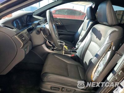 Zdjęcie 7 z 12 samochodu: 2017 HONDA ACCORD SPORT VIN:1HGCR2F56HA244261 - miniatura
