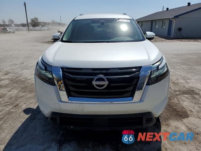 Piąte zdjęcie samochodu w środku: 2025 NISSAN PATHFINDER SV VIN:5N1DR3BC9SC226485 - miniatura