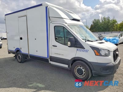Czwarte zdjęcie samochodu z boku: 2021 FORD TRANSIT DELIVERY TRUCK VIN:1FDBW5Z87MKA84384 - miniatura