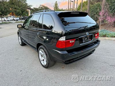 Trzecie zdjęcie samochodu z tyłu: 2005 BMW X5 4.4I VIN:5UXFB53515LV18843 - miniatura