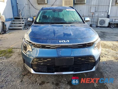 Piąte zdjęcie samochodu w środku: 2025 KIA NIRO EV WIND VIN:KNDCR3L14S5138462 - miniatura