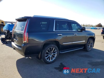 Trzecie zdjęcie samochodu z tyłu: 2017 CADILLAC ESCALADE PREMIUM LUXURY VIN:1GYS4CKJXHR182926 - miniatura