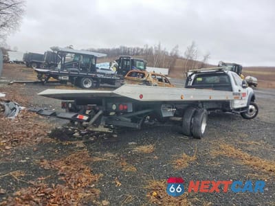 Czwarte zdjęcie samochodu z boku: 2017 FORD F550 SUPER DUTY ROLLBACK TRUCK VIN:1FDUF5GY5HEE51685 - miniatura