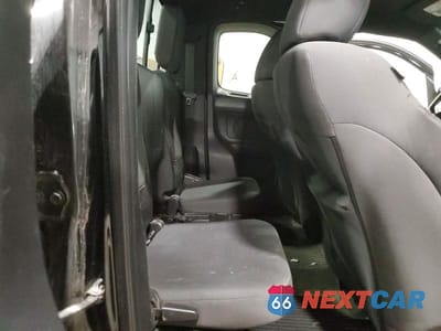 Zdjęcie 10 z 11 samochodu: 2016 TOYOTA TACOMA TRD SPORT VIN:5TFSZ5AN8GX005065 - miniatura