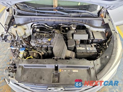 Zdjęcie 12 z 13 samochodu: 2017 HYUNDAI TUCSON SE VIN:KM8J3CA49HU273372 - miniatura