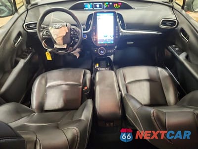 Zdjęcie 8 z 13 samochodu: 2021 TOYOTA PRIUS PRIME LIMITED VIN:JTDKAMFPXM3168945 - miniatura