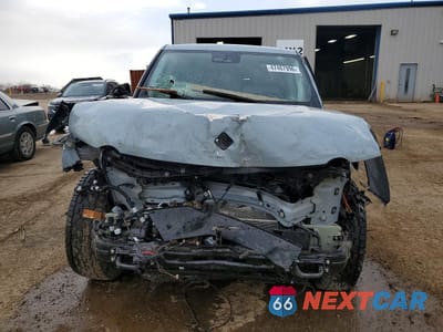 Piąte zdjęcie samochodu w środku: 2025 RIVIAN R1T ADVENTURE VIN:7FCTGBAA0SN040168 - miniatura