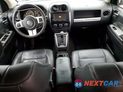 Zdjęcie 8 z 13 samochodu: 2016 JEEP COMPASS LATITUDE VIN:1C4NJCEA4GD536409 - miniatura