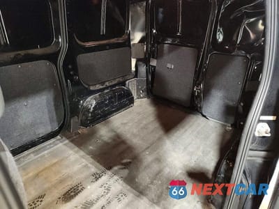 Zdjęcie 10 z 13 samochodu: 2015 CHEVROLET CITY EXPRESS LS DELIVERY VAN VIN:3N63M0YN4FK701642 - miniatura