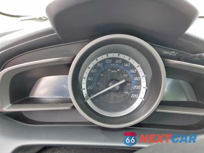 Zdjęcie 9 z 12 samochodu: 2016 TOYOTA YARIS VIN:3MYDLBYVXGY103223 - miniatura