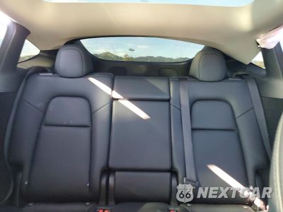 Zdjęcie 10 z 15 samochodu: 2025 TESLA MODEL Y VIN:7SAYGDED9SF266853 - miniatura