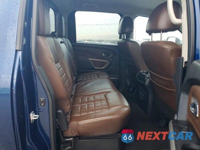 Zdjęcie 10 z 11 samochodu: 2020 NISSAN TITAN SV VIN:1N6AA1ED3LN509345 - miniatura