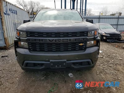 Piąte zdjęcie samochodu w środku: 2021 CHEVROLET SILVERADO K1500 CUSTOM VIN:3GCPYBEK6MG421736 - miniatura