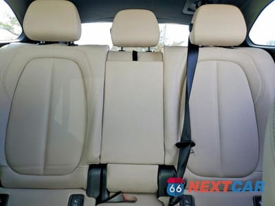 Zdjęcie 10 z 12 samochodu: 2018 BMW X1 XDRIVE28I VIN:WBXHT3C30J5L28575 - miniatura