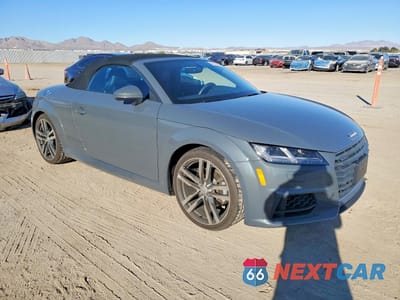 Czwarte zdjęcie samochodu z boku: 2019 AUDI TT VIN:TRUTECFV5K1003224 - miniatura
