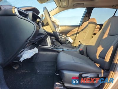 Zdjęcie 7 z 13 samochodu: 2025 TOYOTA COROLLA CROSS LE VIN:7MUBAABG3SV140474 - miniatura