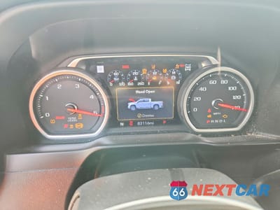 Zdjęcie 9 z 13 samochodu: 2022 CHEVROLET SILVERADO K3500 HIGH COUNTRY VIN:1GC4YVEY8NF270409 - miniatura