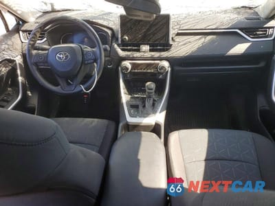 Zdjęcie 8 z 13 samochodu: 2025 TOYOTA RAV4 XLE VIN:2T3W1RFV0SC349836 - miniatura