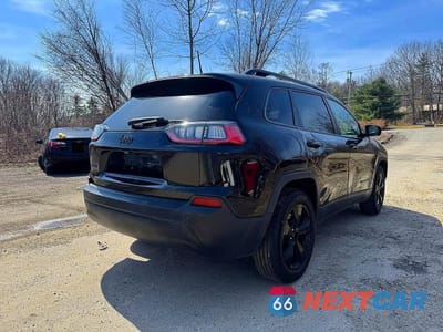 Czwarte zdjęcie samochodu z boku: 2019 JEEP CHEROKEE LATITUDE PLUS VIN:1C4PJMLB3KD417575 - miniatura