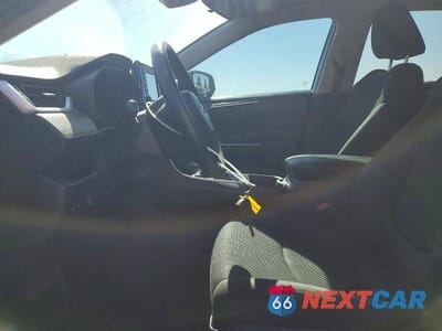 Zdjęcie 7 z 13 samochodu: 2020 TOYOTA RAV4 LE VIN:2T3H1RFV4LC047105 - miniatura