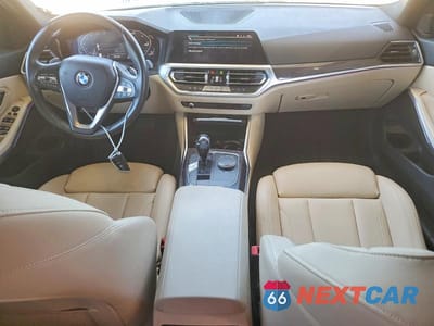 Zdjęcie 8 z 12 samochodu: 2019 BMW 330I VIN:WBA5R1C52KFH29755 - miniatura