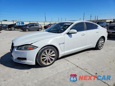 2015 JAGUAR XF 2.0T PREMIUM SAJWA0FS5FPU86354 - główne zdjęcie licytacji z USA - miniatura