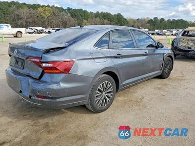 Trzecie zdjęcie samochodu z tyłu: 2019 VOLKSWAGEN JETTA S VIN:3VWCB7BU8KM132761 - miniatura