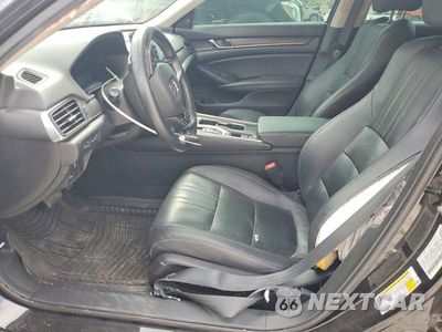 Zdjęcie 7 z 11 samochodu: 2019 HONDA ACCORD TOURING VIN:1HGCV2F97KA017019 - miniatura