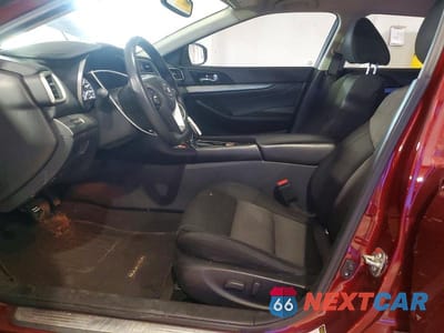 Zdjęcie 7 z 12 samochodu: 2017 NISSAN MAXIMA 3.5 S VIN:1N4AA6AP0HC416582 - miniatura