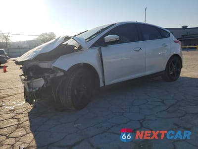2014 FORD FOCUS TITANIUM 1FADP3N27EL199827 - główne zdjęcie licytacji z USA - miniatura