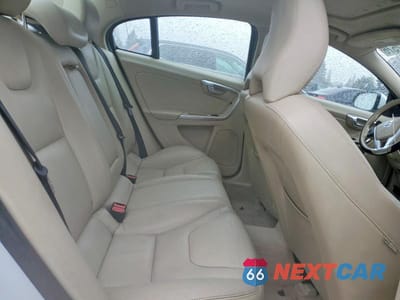 Zdjęcie 10 z 11 samochodu: 2015 VOLVO S60 PLATINUM VIN:YV1612TM9F2333595 - miniatura