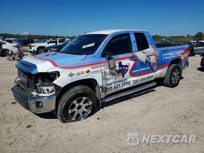 2015 TOYOTA TUNDRA SR5 5TFRM5F17FX083807 - główne zdjęcie licytacji z USA - miniatura