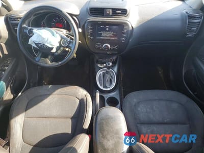 Zdjęcie 8 z 12 samochodu: 2018 KIA SOUL + VIN:KNDJP3A55J7589163 - miniatura