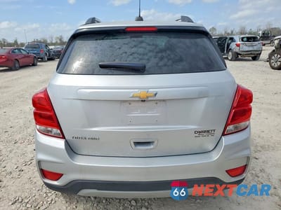 Zdjęcie 6 z 13 samochodu: 2021 CHEVROLET TRAX 1LT VIN:KL7CJPSB8MB326590 - miniatura