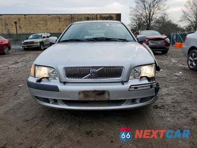 Piąte zdjęcie samochodu w środku: 2001 VOLVO V40 1.9T VIN:YV1VW29511F601022 - miniatura