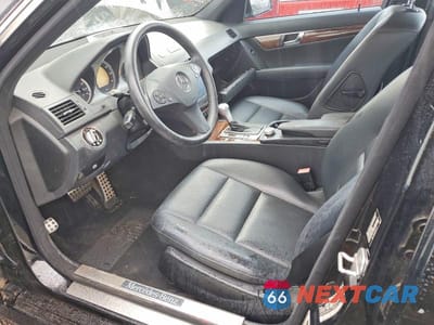 Zdjęcie 7 z 12 samochodu: 2009 MERCEDES-BENZ C 300 VIN:WDDGF54X19R068131 - miniatura