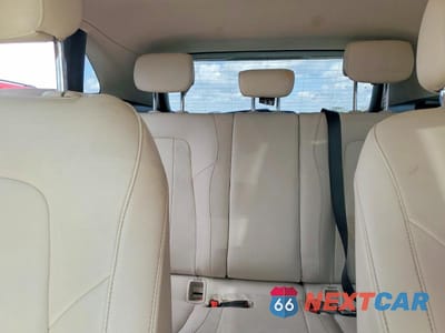 Zdjęcie 10 z 12 samochodu: 2021 MERCEDES-BENZ GLA 250 VIN:W1N4N4GB4MJ170923 - miniatura