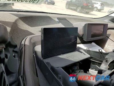 Zdjęcie 9 z 12 samochodu: 2017 BMW I3 REX VIN:WBY1Z8C38HV894499 - miniatura
