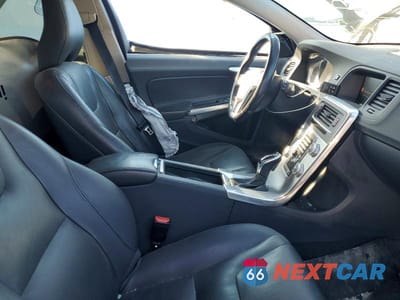 Zdjęcie 7 z 13 samochodu: 2018 VOLVO V60 CROSS COUNTRY PREMIER VIN:YV440MWK0J2053964 - miniatura