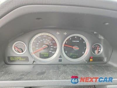 Zdjęcie 9 z 13 samochodu: 2011 VOLVO XC90 3.2 VIN:YV4952CY9B1573530 - miniatura