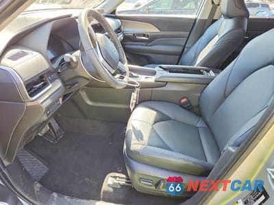 Zdjęcie 7 z 14 samochodu: 2026 TOYOTA GRAND HIGHLANDER XLE VIN:5TDAAAB52TS122408 - miniatura