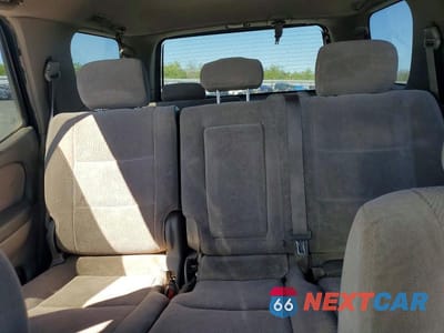 Zdjęcie 10 z 14 samochodu: 2002 TOYOTA SEQUOIA SR5 VIN:5TDZT34A22S118375 - miniatura