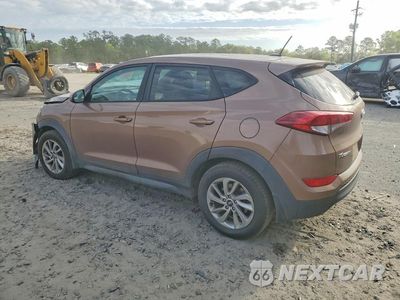 Drugie zdjęcie samochodu z przodu: 2017 HYUNDAI TUCSON SE VIN:KM8J23A43HU341331 - miniatura
