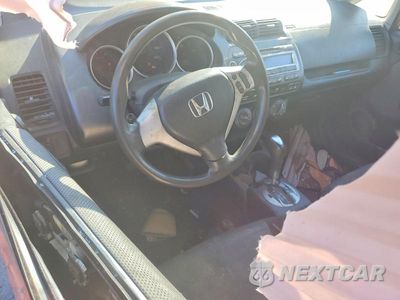 Zdjęcie 8 z 11 samochodu: 2008 HONDA FIT SPORT VIN:JHMGD38618S015537 - miniatura