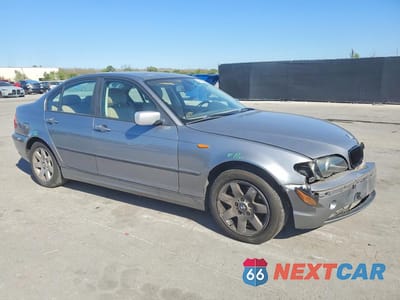 Czwarte zdjęcie samochodu z boku: 2004 BMW 325 IS SULEV VIN:WBAAZ33404KP90854 - miniatura